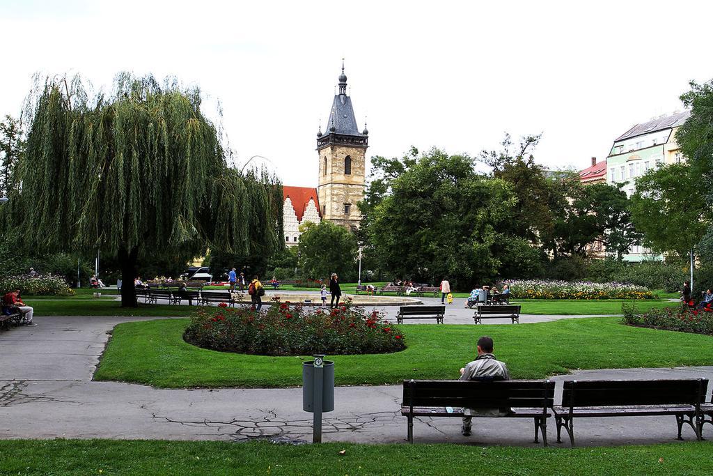 Charles Central Apartment Prag Exteriör bild